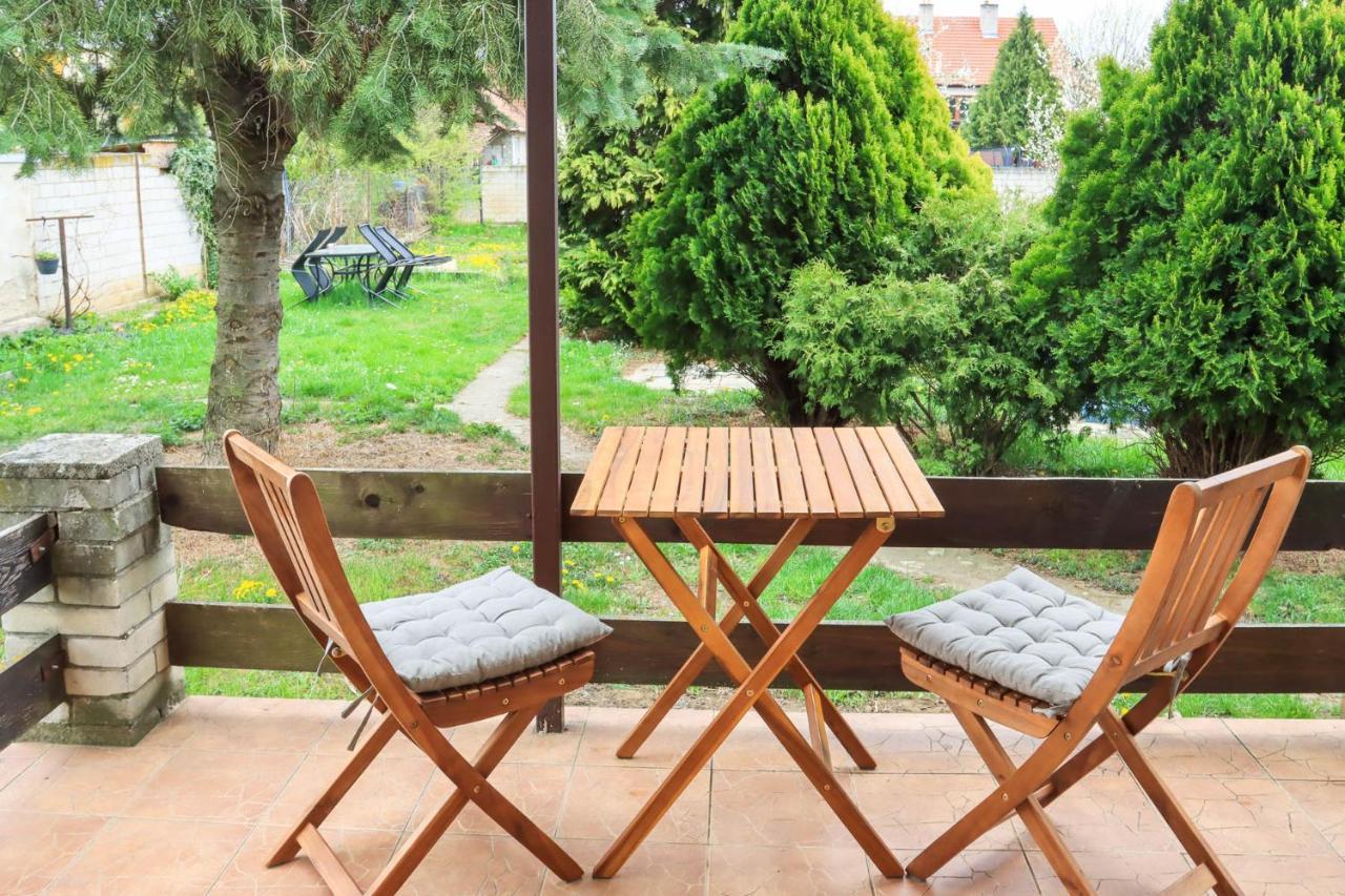 Pohodlný apartmán s ptačí zahradou Uherske Hradiste Exterior foto