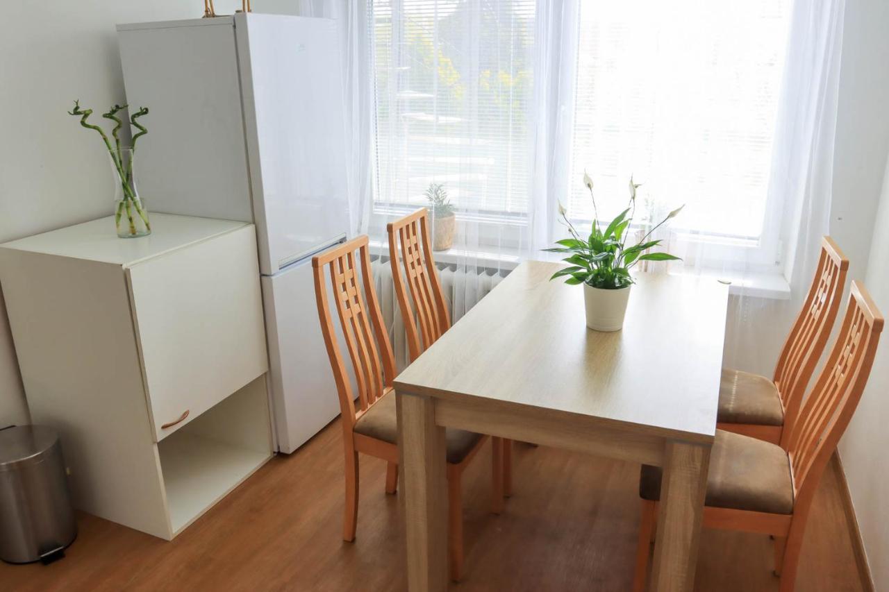 Pohodlný apartmán s ptačí zahradou Uherske Hradiste Exterior foto